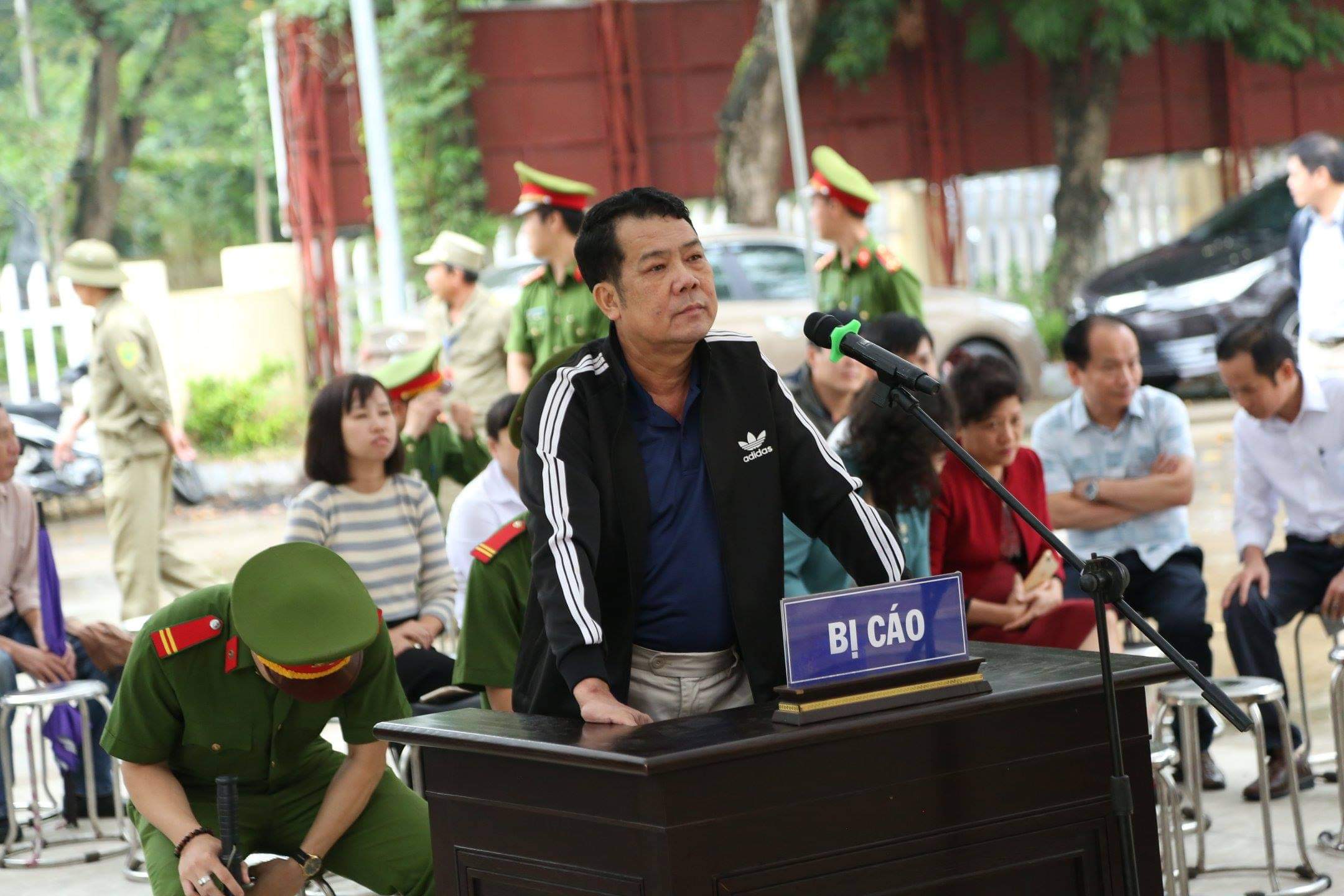 Nguyễn Văn Sướng tại phiên toà sơ thẩm.