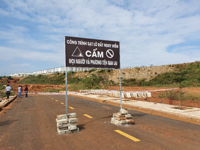 Công trình sạt lở rất nguy hiểm