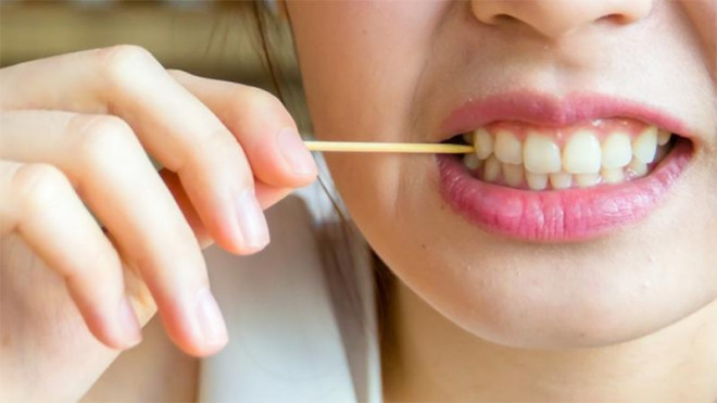 7 thói quen hủy hoại hàm răng mà nhiều người vẫn vô tư làm hằng ngày - 1