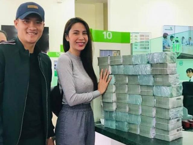 Kinh doanh - Thủy Tiên rút cả "núi tiền" tại ngân hàng để trao cho bà con vùng lũ