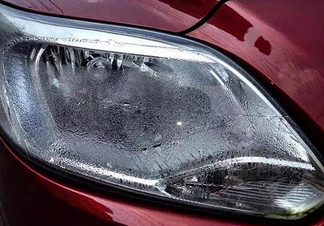 Bỏ túi kinh nghiệm xử lý đèn pha xe hơi bị hấp hơi nước trong mùa mưa bão - 4