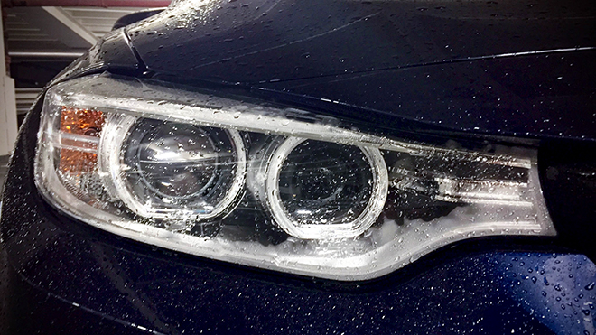 Bỏ túi kinh nghiệm xử lý đèn pha xe hơi bị hấp hơi nước trong mùa mưa bão - 2