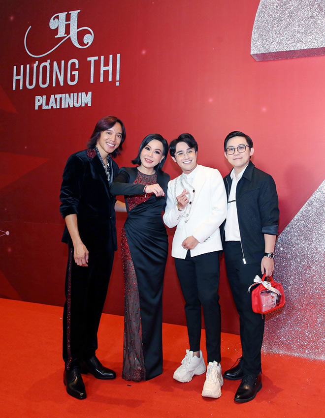 Dàn sao mừng sinh nhật 2 tuổi Thương hiệu mỹ phẩm Hương Thị của Việt Hương - 1