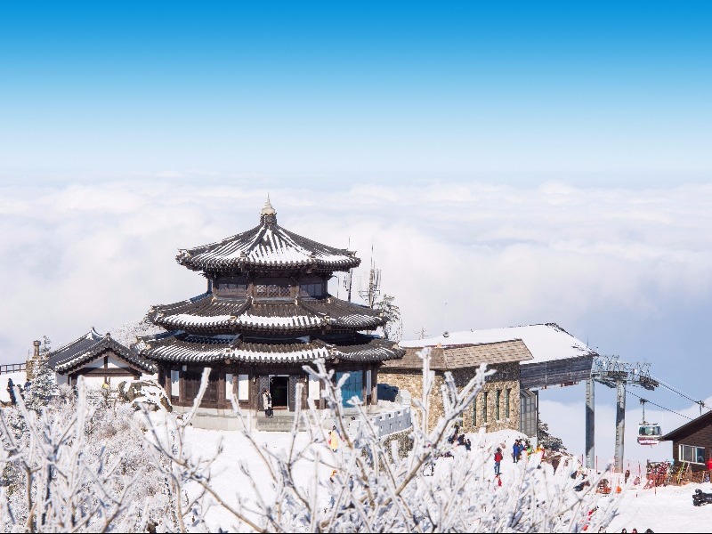 10 điểm đến đẹp nhất châu Á vào mùa đông - 9