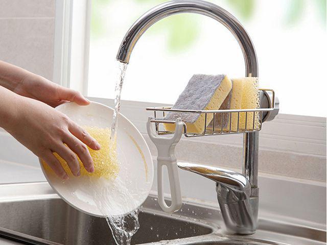 4 thói quen khi rửa bát làm tăng vi khuẩn, cơ thể ngấm dần hóa chất, bệnh tật dồn dập tìm đến - 3
