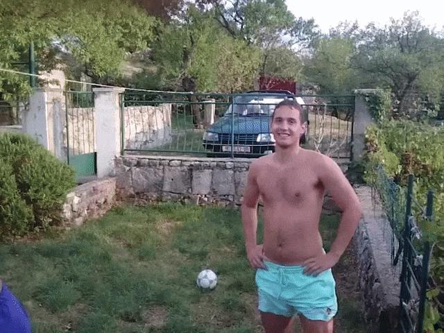 Tranh vui - Đặt niềm tin vào bạn hết mình, bạn "chơi" cho hết hồn