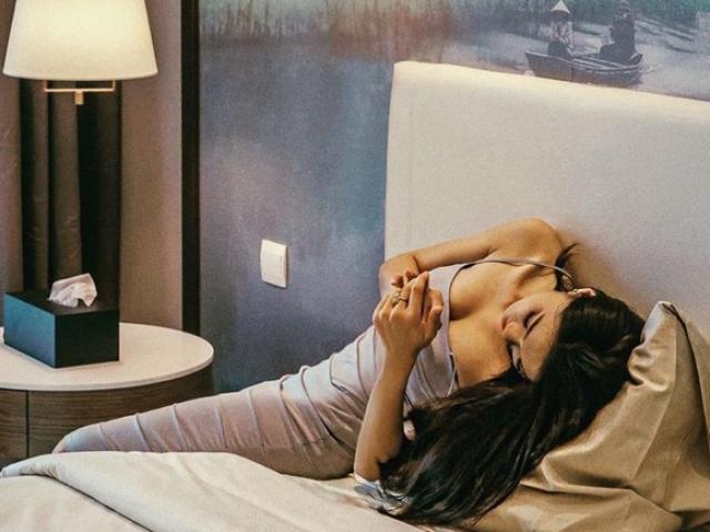 Thời trang - “Cô gái từng có quan hệ đặc biệt với cầu thủ Văn Đức” mê váy trễ ngực gợi cảm