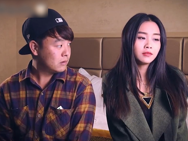 Cười 24H - Cô gái vào khách sạn với "chàng khờ" và cái kết ngã ngửa