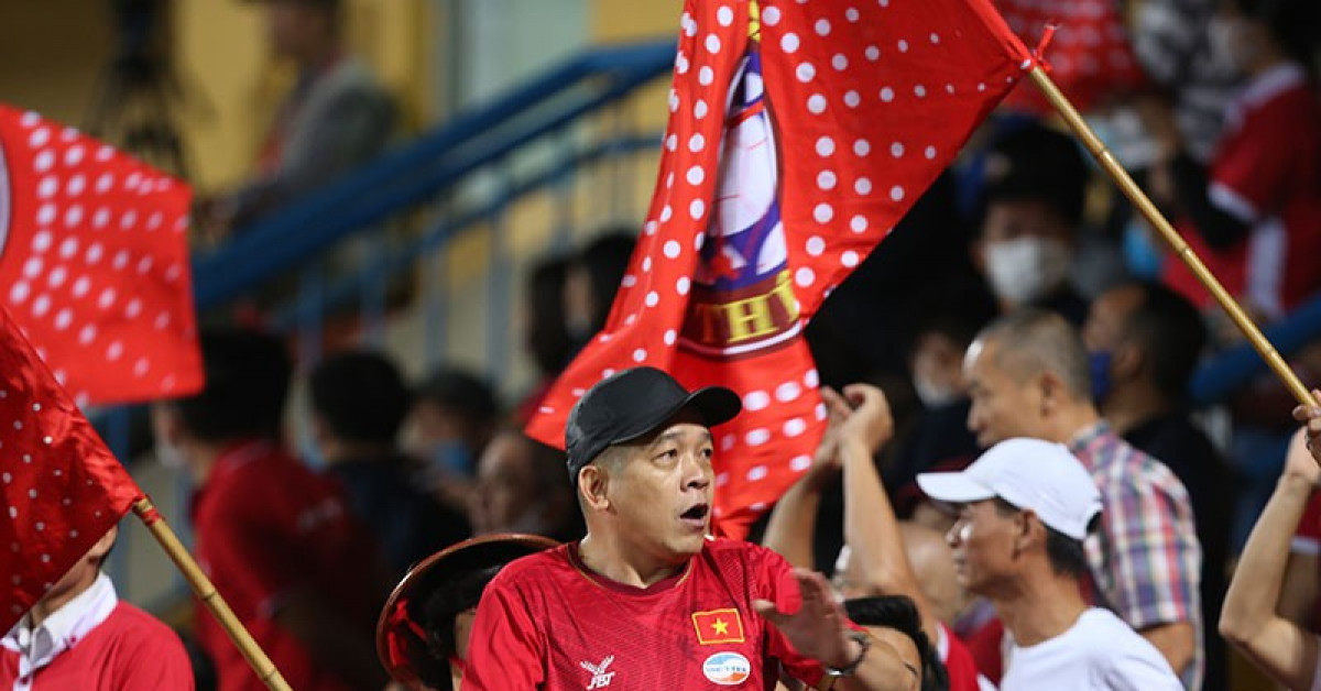 Bóng đá - HLV Trương Việt Hoàng tự quyết ngôi vô địch