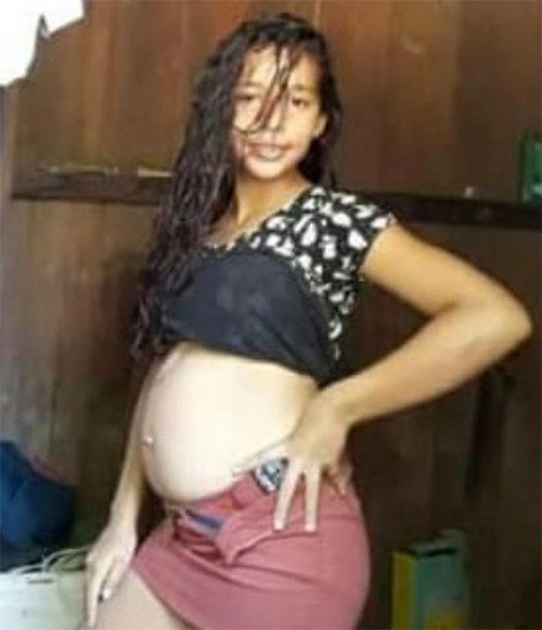 Cô bé Luana mang thai khi mới 11 tuổi.