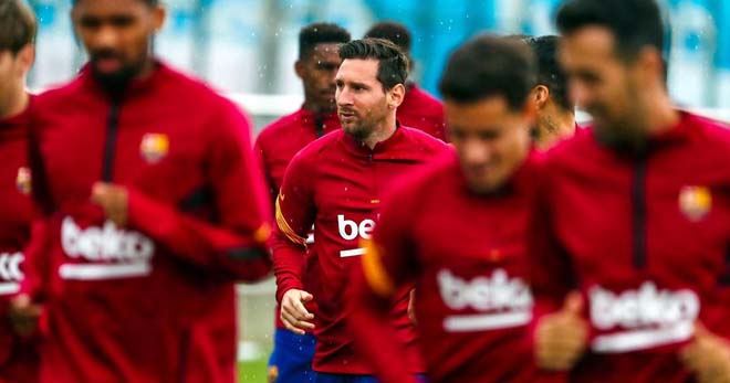 Barca sắp phá sản: Ấn định cuộc họp thế kỷ, cầu xin Messi giảm lương - 2