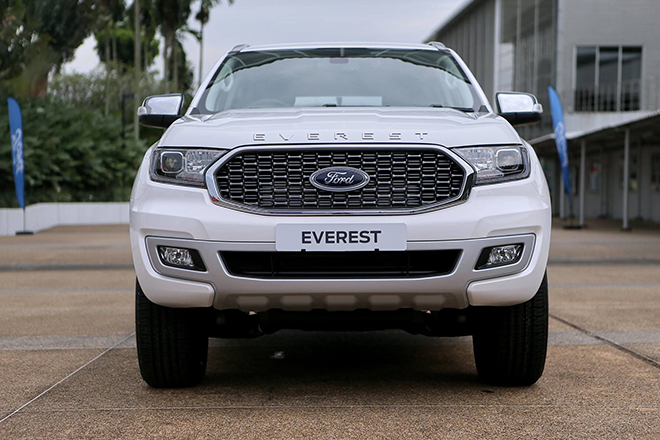 Ford Everest 2021 ra mắt, giá từ 967 triệu đồng - 2