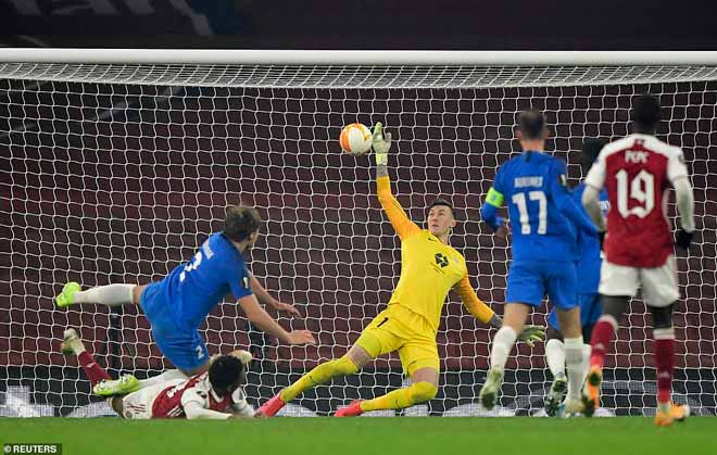 Kết quả bóng đá Europa League, Arsenal - Molde: Ngược dòng nhờ 2 bàn phản lưới - 1