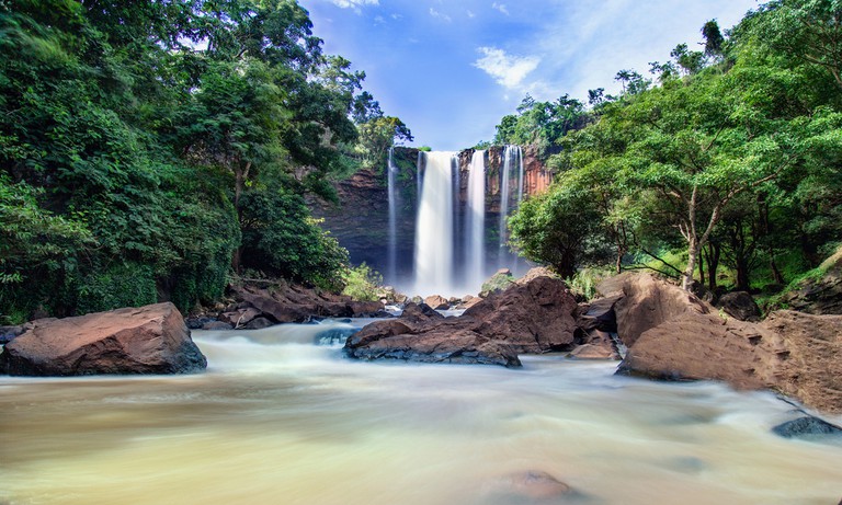 12 thác nước đẹp và nổi tiếng nhất Việt Nam - 25