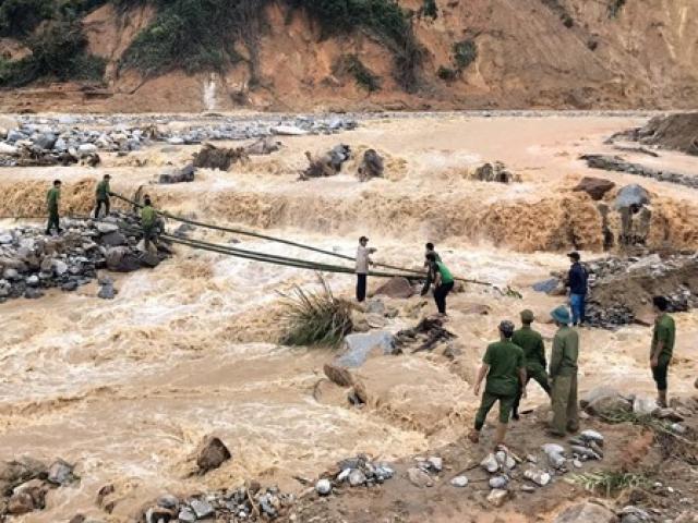 Tin tức trong ngày - Tiếp tục tìm kiếm 17 người mất tích ở Trà Leng, Phước Lộc