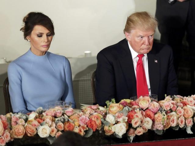 Thế giới - Thực hư chuyện vợ ông Trump "đếm từng phút" để ly hôn chồng