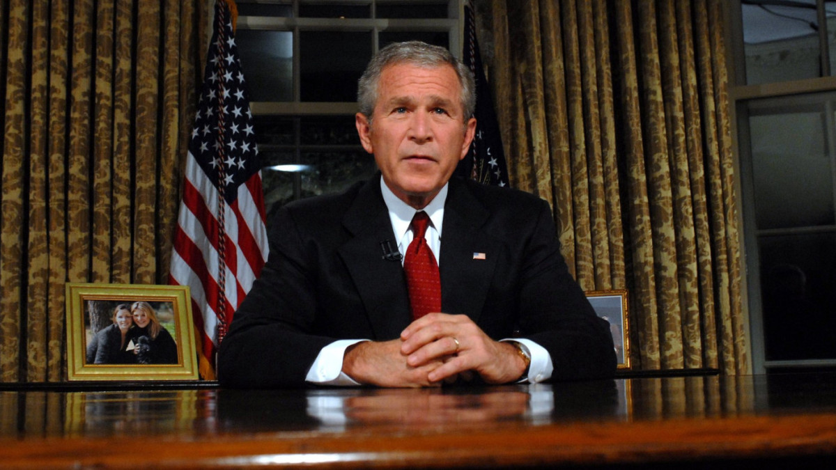 Ông Bush thắng đối thủ với cách biệt sít sao (ảnh: Reuters)