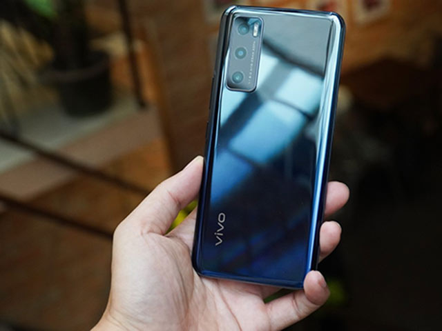 Công nghệ thông tin - 3 ngày vàng mua vivo V20 SE giảm 500.000đ, trả góp 0% tại Thế Giới Di Động