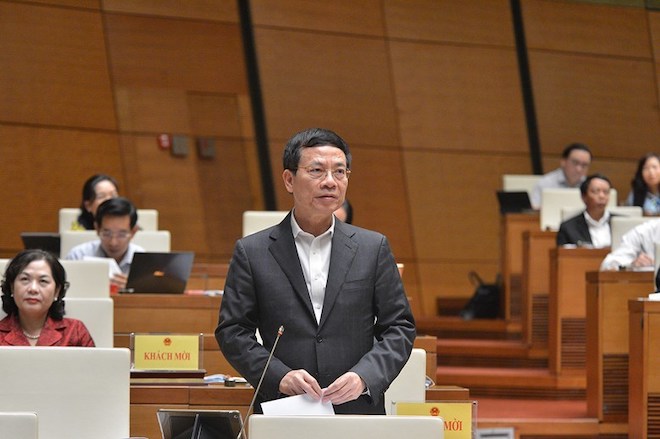 Bộ trưởng TT&amp;TT Nguyễn Mạnh Hùng. (Ảnh: quochoi.vn)