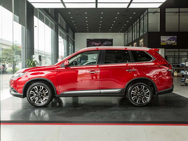 Ô tô - Những mẫu ô tô dưới 1 tỷ được giảm 100% lệ phí trước bạ