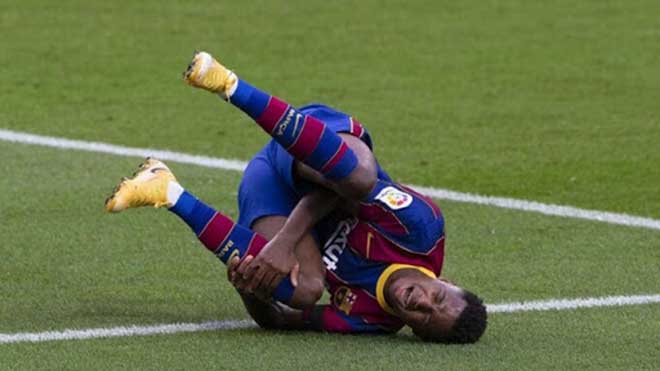 Ansu Fati chấn thương khiến hàng công Barcelona trở nên khá mỏng