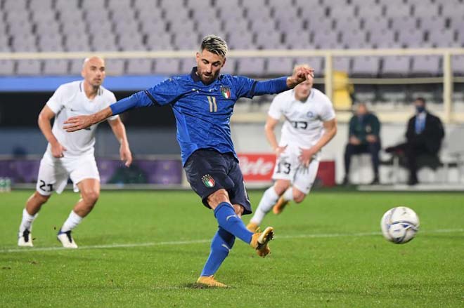 Video highlight trận Italia - Estonia: 2 quả penalty định đoạt, thắng lợi dễ dàng - 1