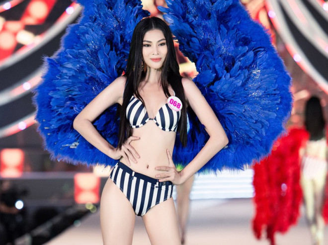 Tốp 5 Người đẹp Biển Hoa hậu Việt Nam 2020 - 6