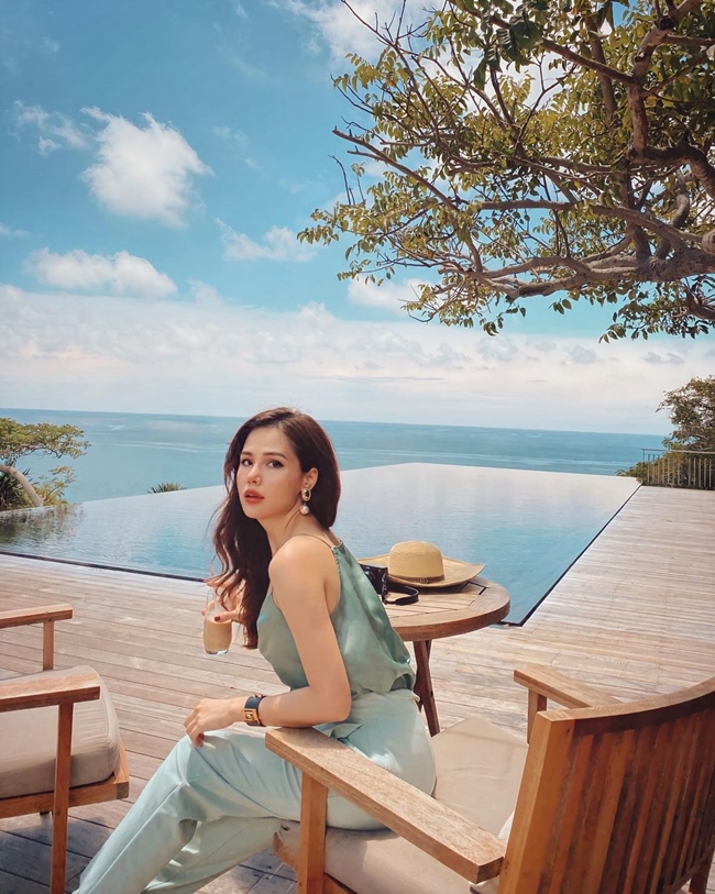 Phần lớn thời gian Phanh Lee dành để đi du lịch, tận hưởng cuộc sống của vợ chồng son.

