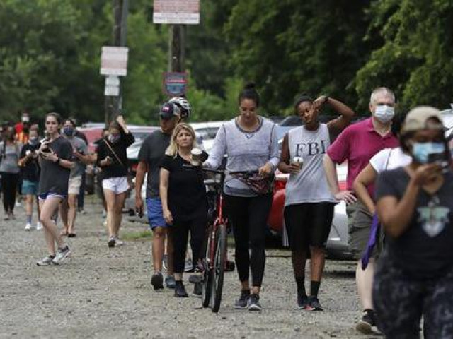 Thế giới - Sự thật về tuyên bố "người chết bỏ phiếu" của ê kíp ông Trump