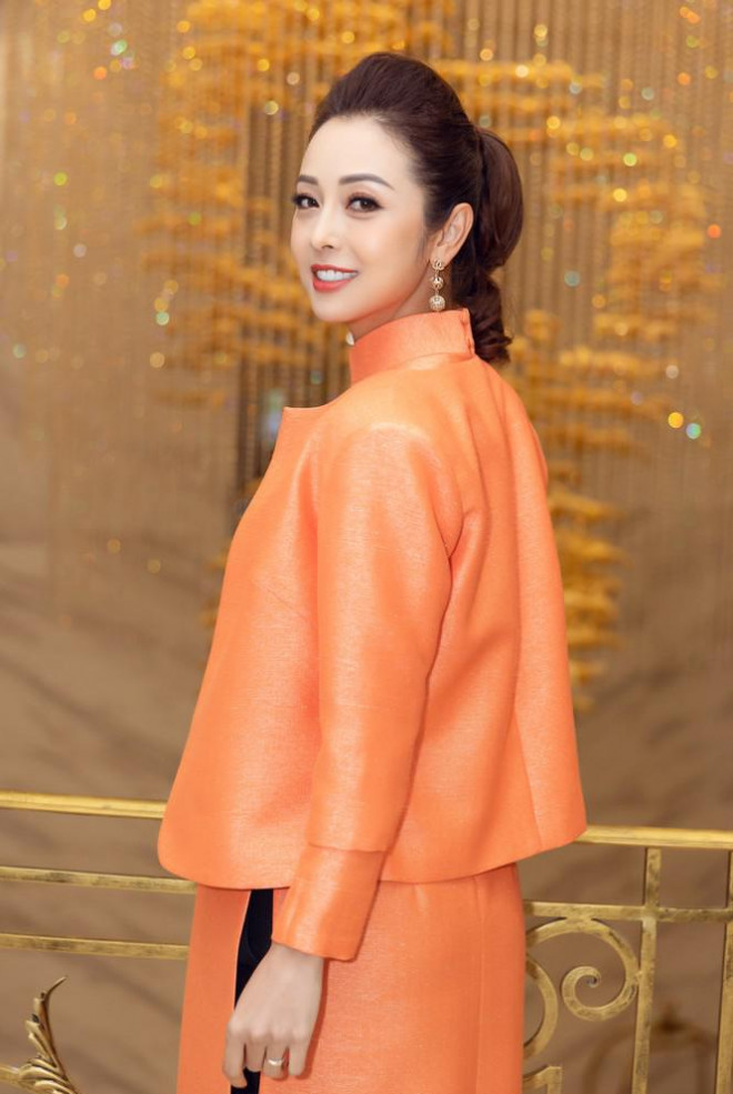 Jennifer Phạm khoe đường cong ngày càng quyến rũ - 3