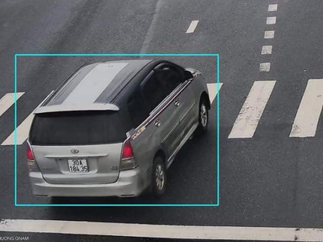 Tin tức trong ngày - Tin tức 24h qua: Đi ô tô gắn chữ "Cứu trợ miền Trung", lừa lấy tiền và vàng của cụ bà