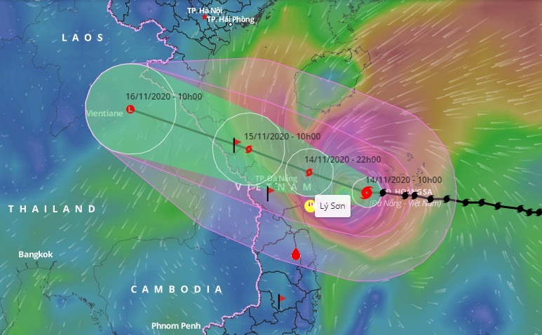 Vị trí và hướng di chuyển tiếp theo của bão số 13 Vamco. (Ảnh: Hệ thống giám sát thiên tai Việt Nam)