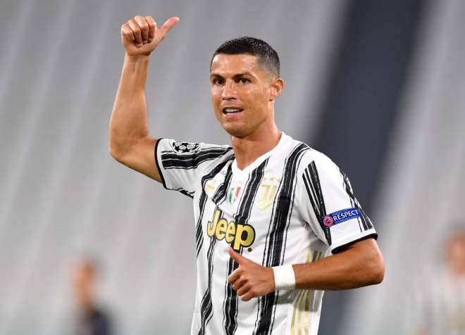 Ronaldo đang trên đường rời Juventus