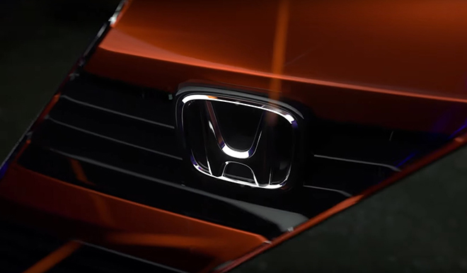 Honda Civic thế hệ mới lộ diện, thiết kế lột xác sắc bén và mảnh mai hơn - 3