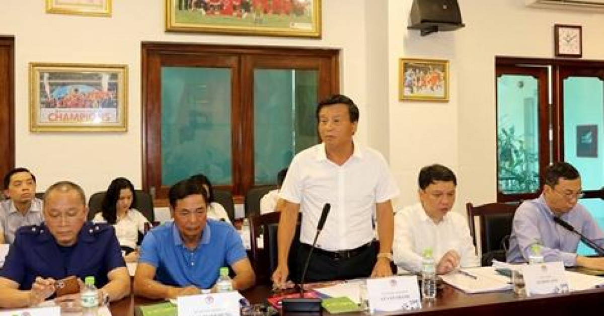 Bóng đá - Ai giỏi kiếm tiền cho bóng đá Việt Nam?