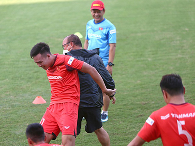 Bóng đá - HLV Park Hang-seo đau đầu giải "bài toán" khó ở U22 Việt Nam