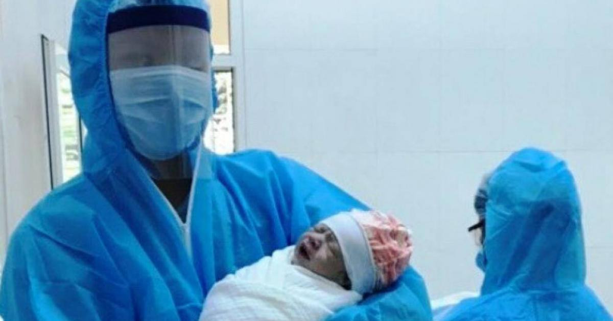 Tin tức trong ngày - Lào Cai: Sản phụ 31 tuổi “vượt cạn” thành công ở khu cách ly Covid-19