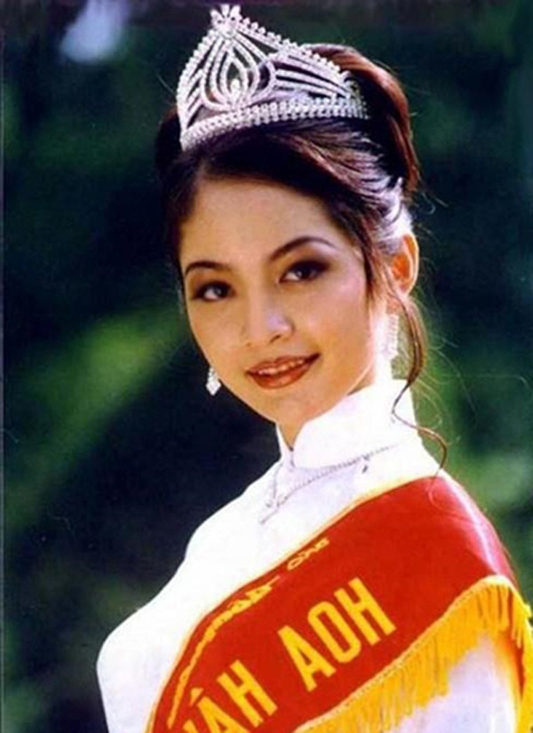 3 Hoa hậu Việt Nam tài sắc vẹn toàn nhưng tình duyên lận đận, có người 2 lần đò không bến đỗ - 1
