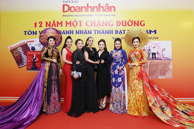 Top 20 Doanh nhân thành đạt Việt Nam – Tôn vinh hoa hậu Hoàng Thị Thảo Nguyên - 6