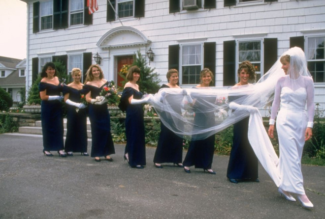 Sự biến đổi thú vị của váy phù dâu - 7