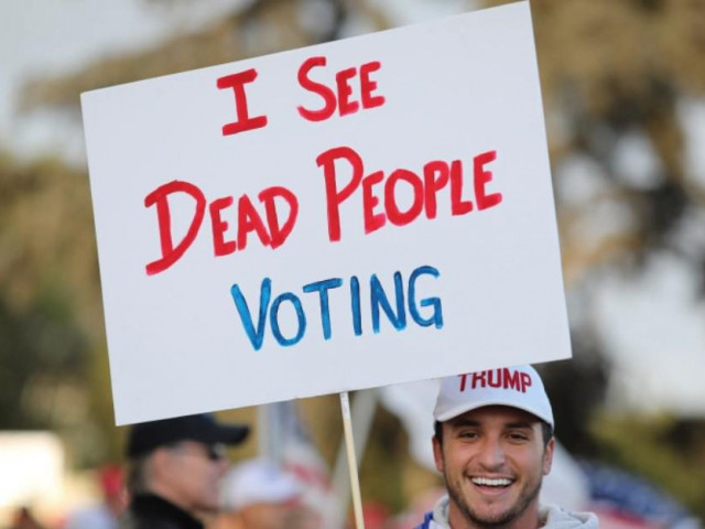 Thế giới - Thực hư 'hồ sơ người chết đi bỏ phiếu bầu tổng thống' của Fox News