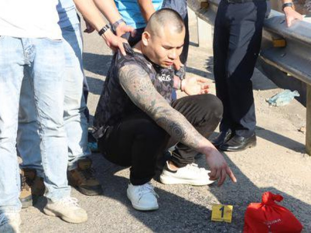 Pháp luật - "Người vận chuyển" tông chiến sỹ công an rồi bỏ chạy cùng 4 bánh heroin