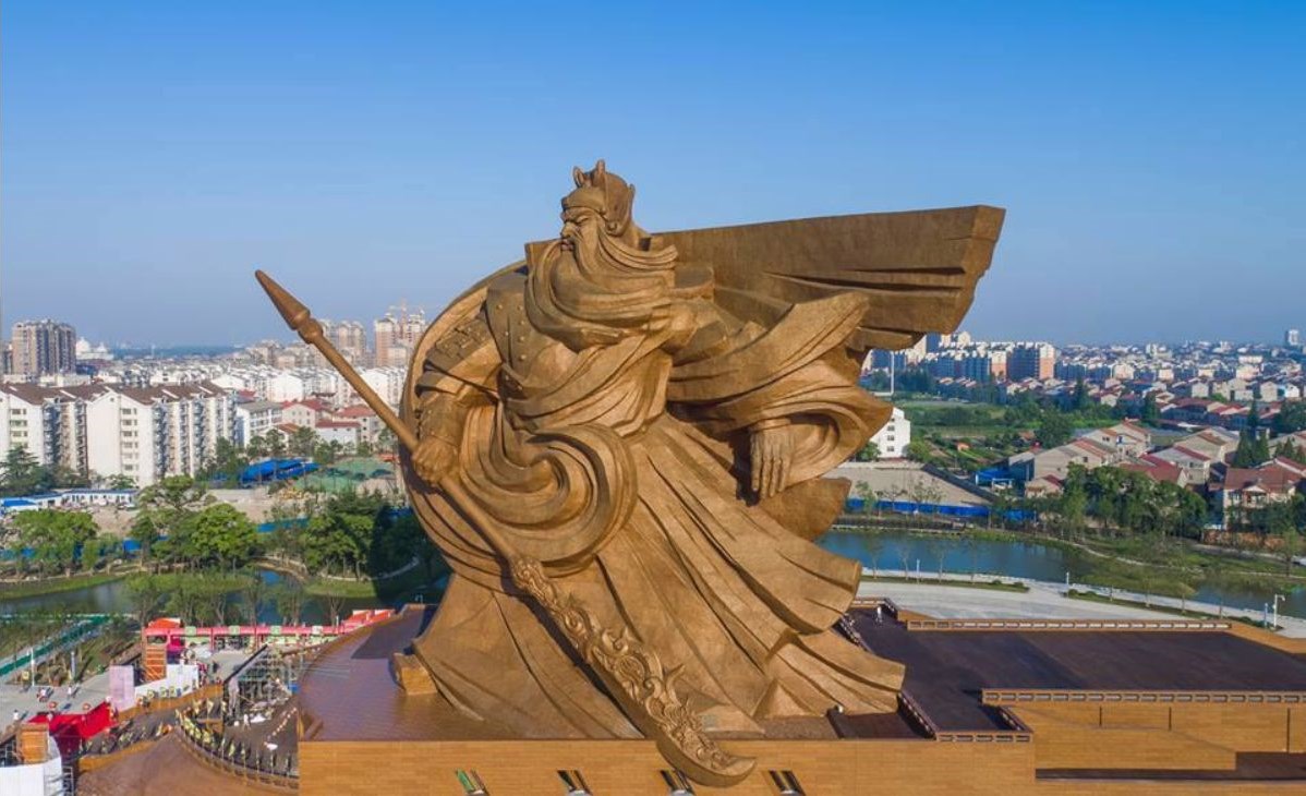 Tượng Quan Công khổng lồ ở Kinh Châu, Hồ Bắc (ảnh: SCMP)