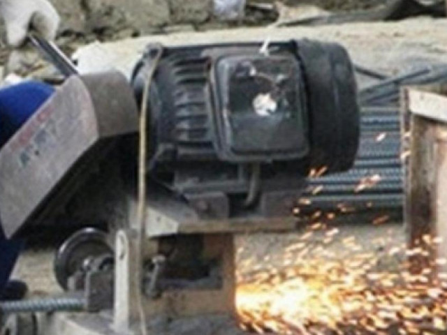 Tin tức trong ngày - Cà Mau: Thùng phuy phát nổ, một người tử vong