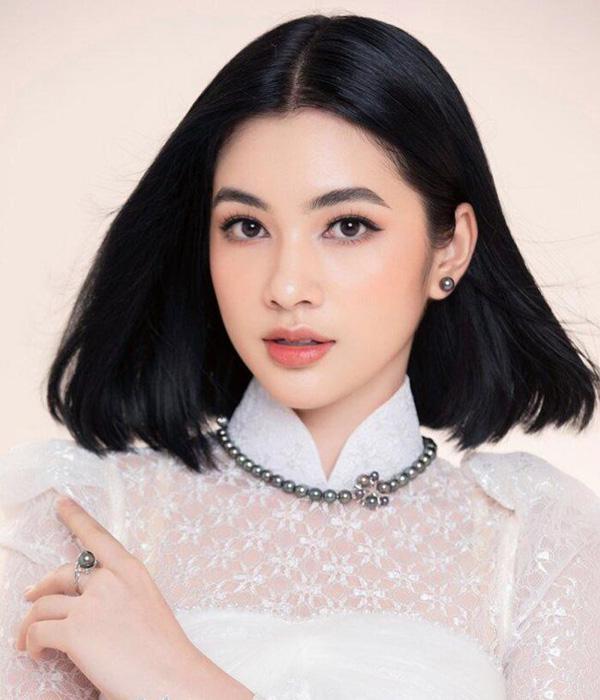 Nhan sắc thí sinh 18 tuổi có gương mặt đẹp nhất Hoa hậu Việt Nam - 4