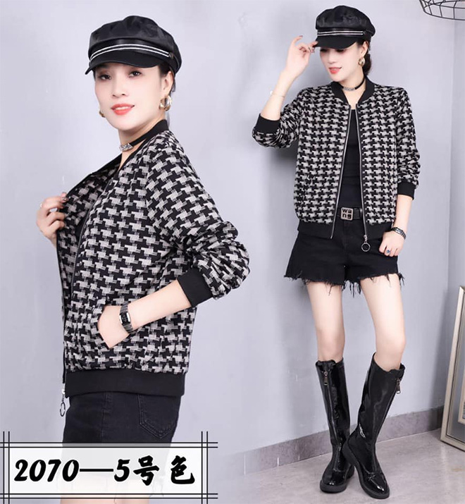 Lê Hồng Ngọc Cẩm Store gợi ý trang phục cho chị em các dịp lễ hội cuối năm - 2