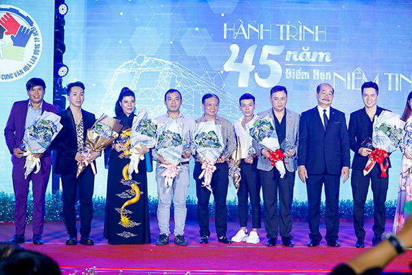 Võ Sĩ Điều Photographer - Người cống hiến thầm lặng - 2