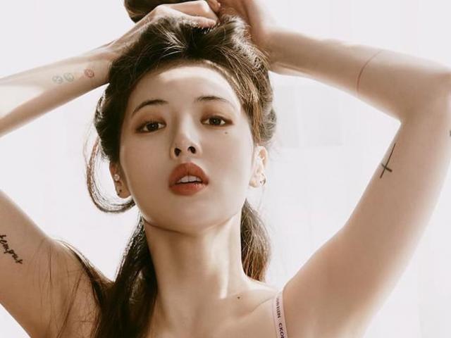 Làm đẹp - 'Nữ hoàng gợi cảm' Hàn gây náo loạn mạng xã hội khi diện nội y mát mẻ