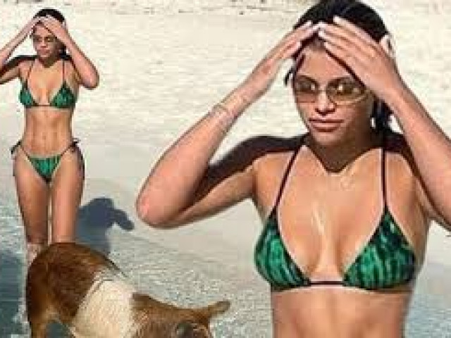Làm đẹp - Sofia Richie mặc bikini khoe dáng cực nóng bỏng ở biển