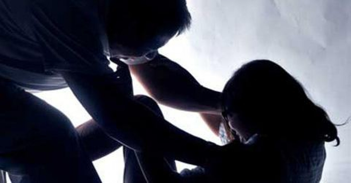 Pháp luật - Điều tra vụ "cha dượng hờ" bị tố hiếp dâm bé gái 12 tuổi